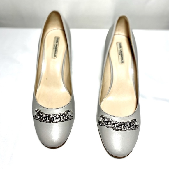 Low Heel Shoes block embroidered with silver strap - Picture 3 of 14